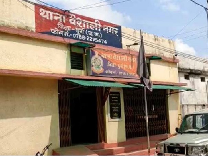 वैशाली नगर थाने का सिपाही घायल - Dainik Bhaskar