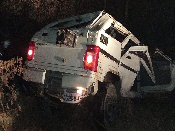 वाहन हादसे का शिकार।