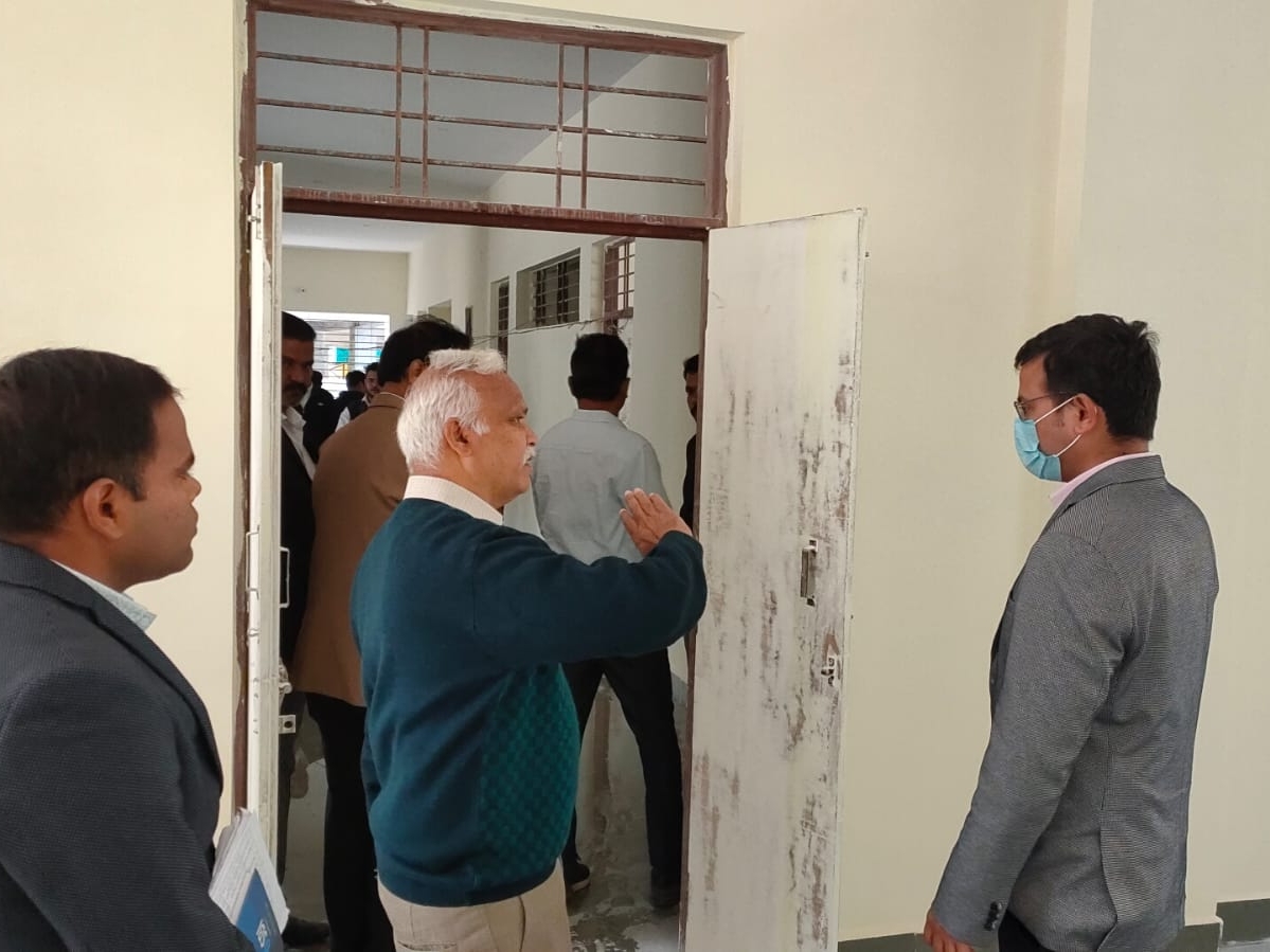The progress of the construction work of the under-construction SDM ...