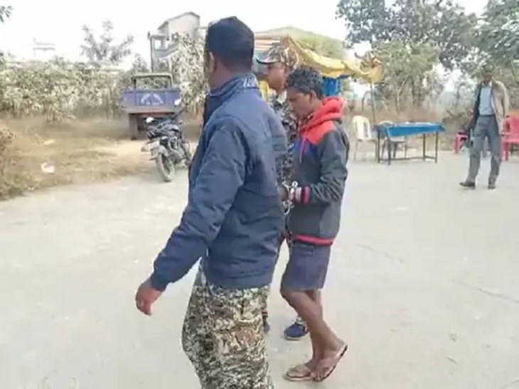 गिरफ्त में आरोपी सियाराम सारथी।