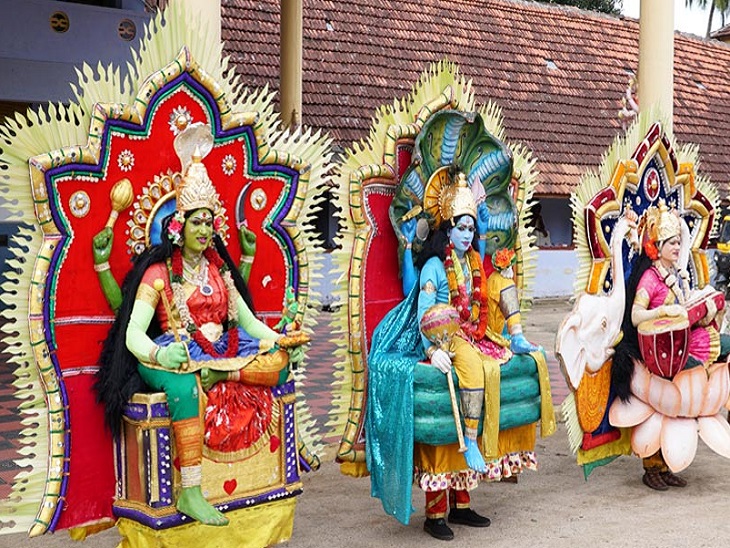 केरल राज्य से बुलाई गई हैं झांकियां