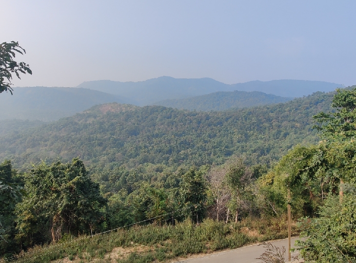 जगरगुंडा का पहाड़।