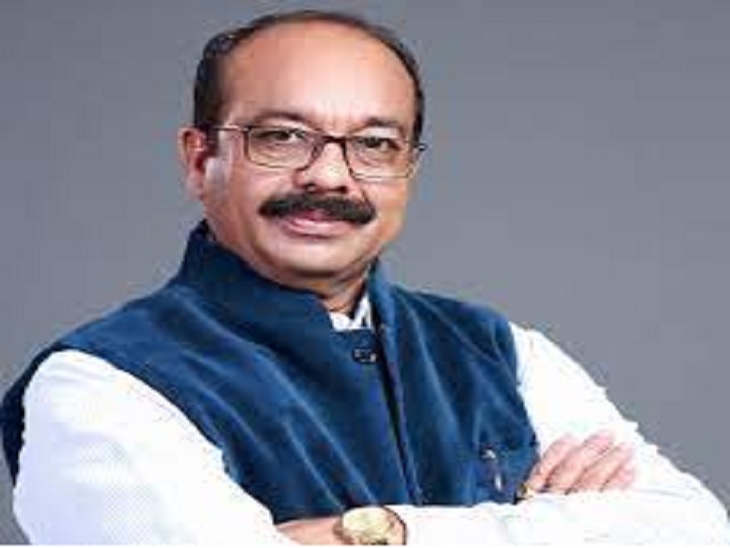 ट्रेनों के स्टापेज शुरू करने रेलमंत्री को चार बार पत्र लिख चुके हैं सांसद साव।