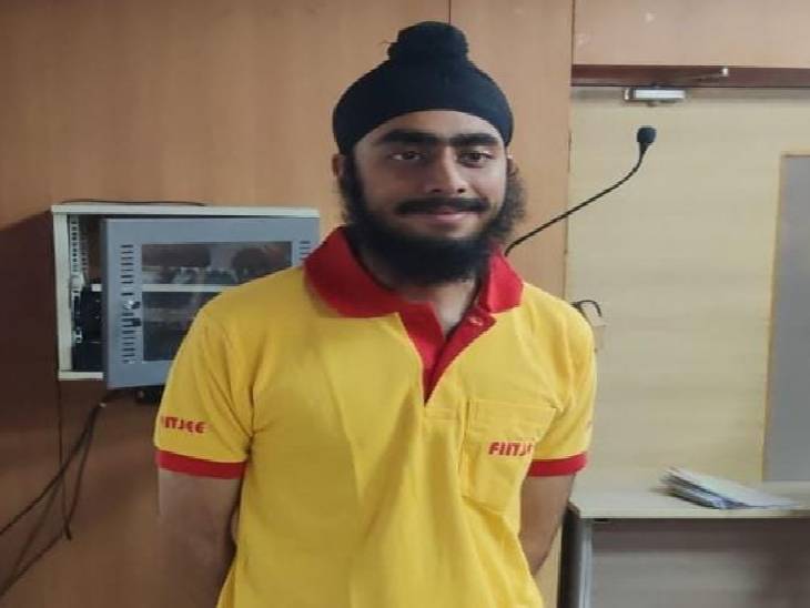 लखनऊ के जसकरन सिंह रहे टॉप पर, लड़कियों में आर्यशी त्रिपाठी ने बाजी मारी | JEE Mains Results 2023 - Students dominated the results of January session, Jaskaran Singh of Lucknow topped - Dainik ...