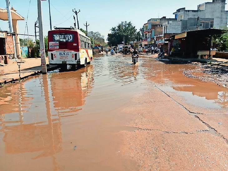 Due to blockage of drain on Sarmathura Road, water filled on the road ...