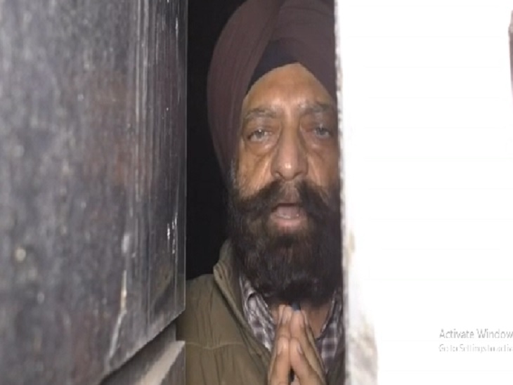 ससुर हरजीत बिंद्रा अपना पक्ष रखते हुए।