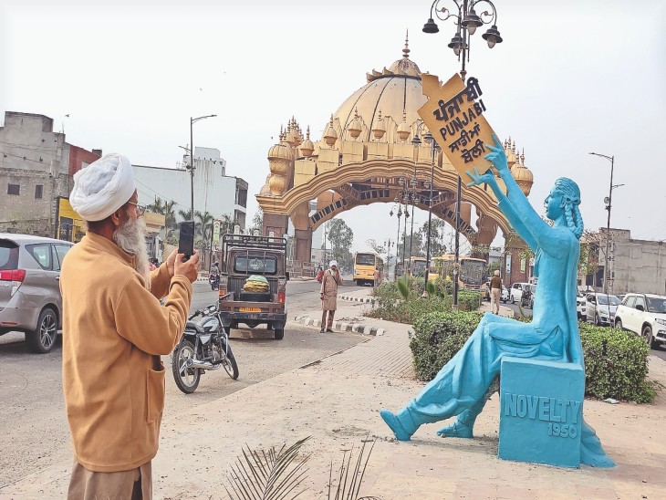 Statue of 'Punjabi Sari Maa Boli' near Golden Gate will give the