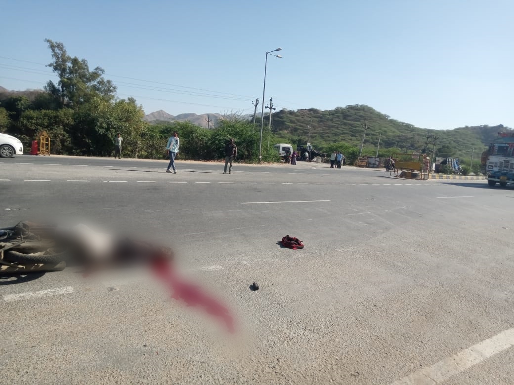 Youth killed, one injured; Accident while crossing the cut on the ...