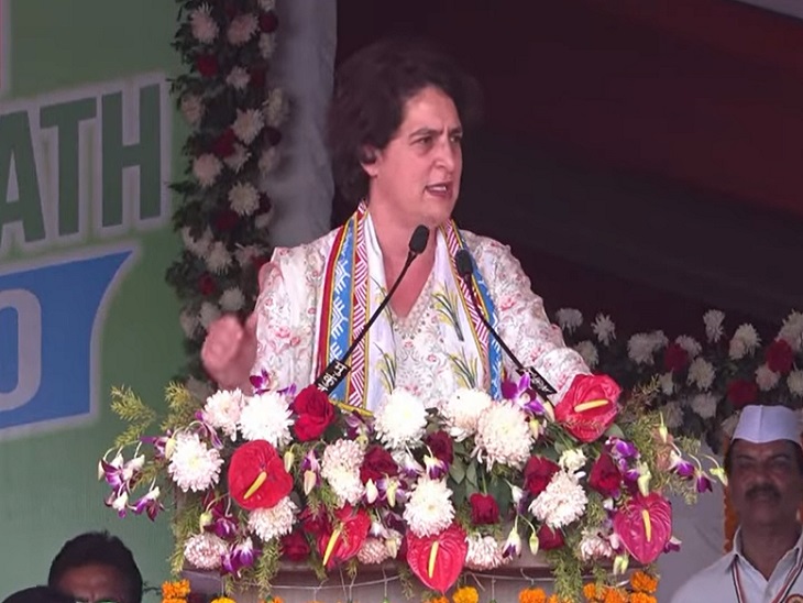 प्रियंका गांधी ने कहा कि आज केंद्र सरकार मीडिया पर दबाव बना रही है। कांग्रेस कार्यकर्ताओं को डराया जा रहा है।