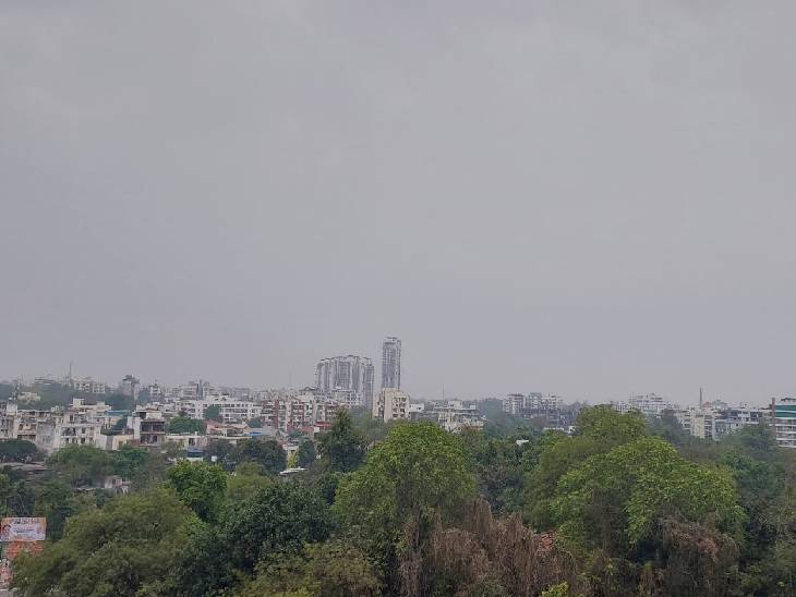 It will rain more for the next 5 days, till now 17.6 mm. record rain