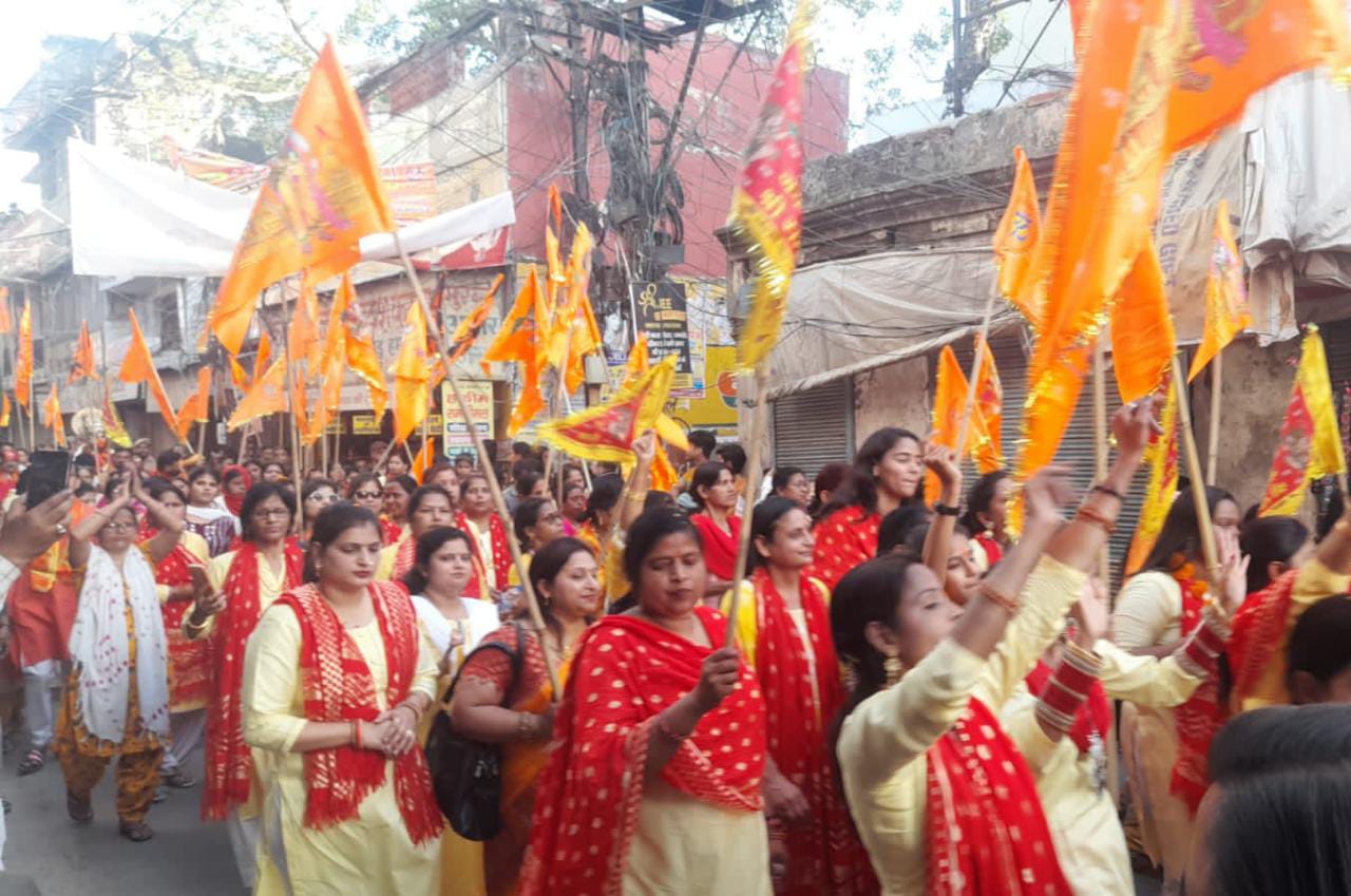 Grand procession of Balaji Maharaj in Bareilly, with flowers