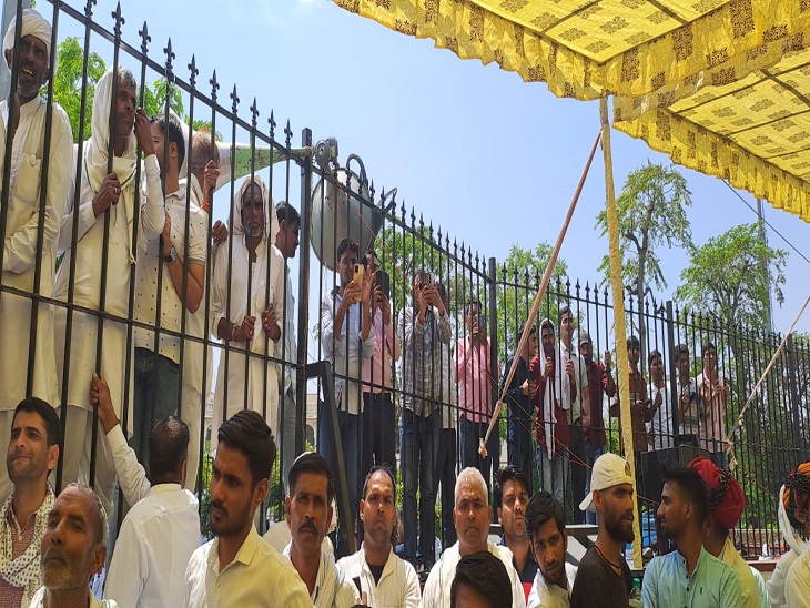 राजस्थान के दस से ज्यादा जिलों से पायलट का असर है। आयोजकों का दावा है कि करीब 25 हजार समर्थक पहुंचेंगे।