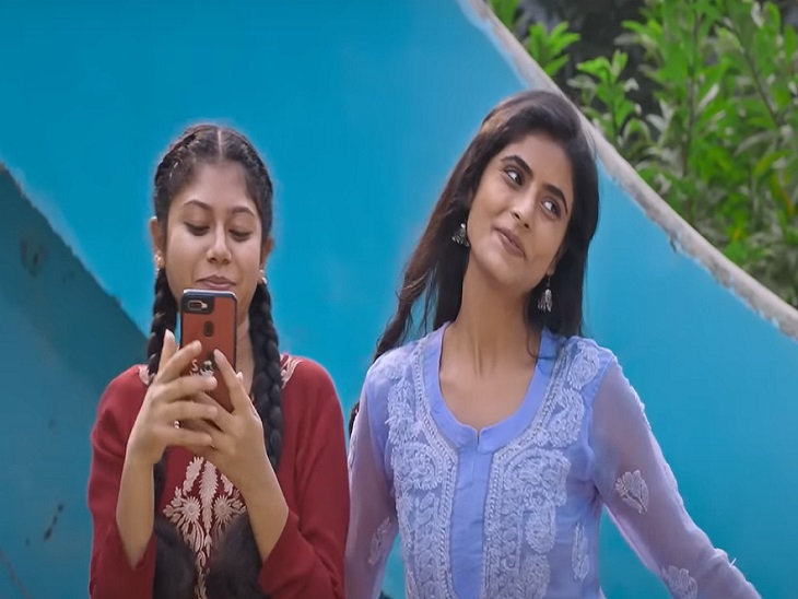 फिल्म “ले चलहू अपन दुवारी के म्यूजिक काे काफी पंसद किया गया।