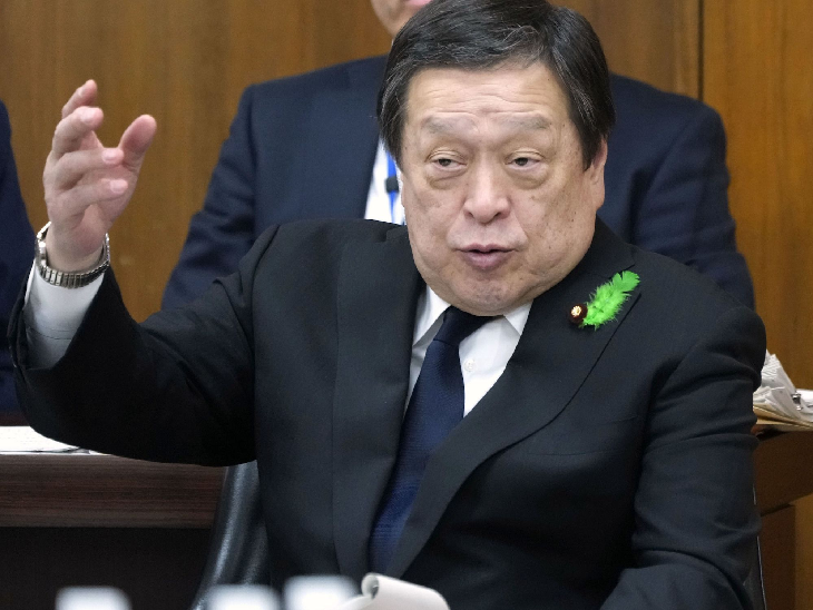 जापानी डिफेंस मिनिस्टर यासुकाज़ु हमादा (फाइल फोटो)