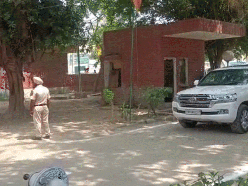 लुधियाना के सर्किट हाउस पहुंचे मुख्यमंत्री भगवंत मान। - Dainik Bhaskar