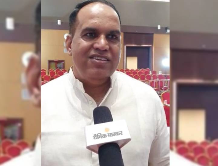 एमआईसी मेंबर अभिषेक शर्मा (बबलू)।