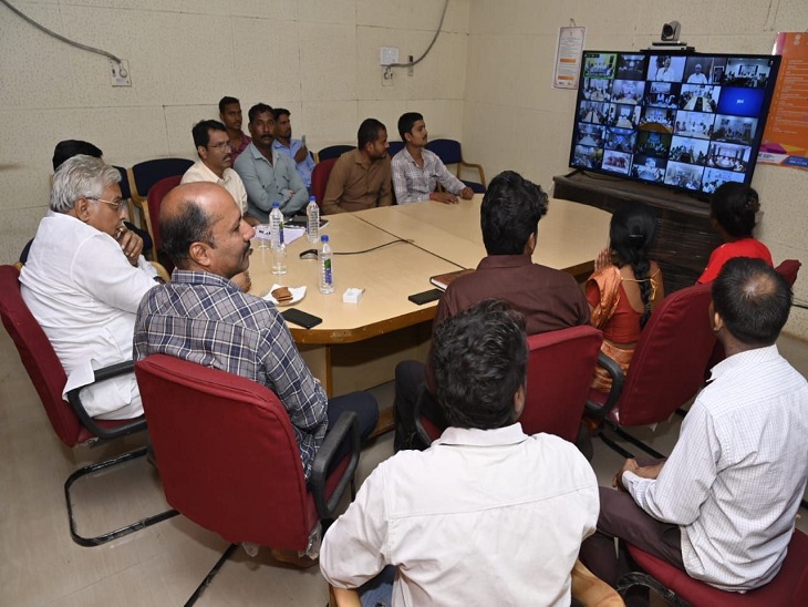 एनआईसी में ऑनलाइन कार्यक्रम से जुड़े लाभार्थी