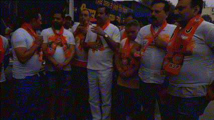 गुरु नानक मिशन चौक पर पहुंचे भाजपा के उपचुनाव प्रभारी उत्तर प्रदेश के पूर्व मंत्री महेंद्र सिंह व अन्य नेता - Dainik Bhaskar