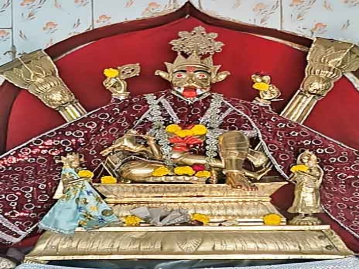 342 years ago the sculptor of Nepal made the statue of Lord Narasimha