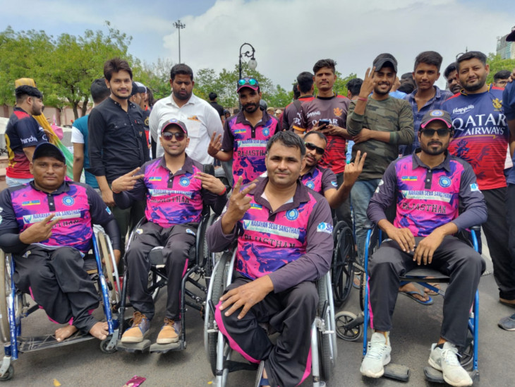 Ipl Match In jaipur Rajasthan Royals And Royal Challengers Bangalore