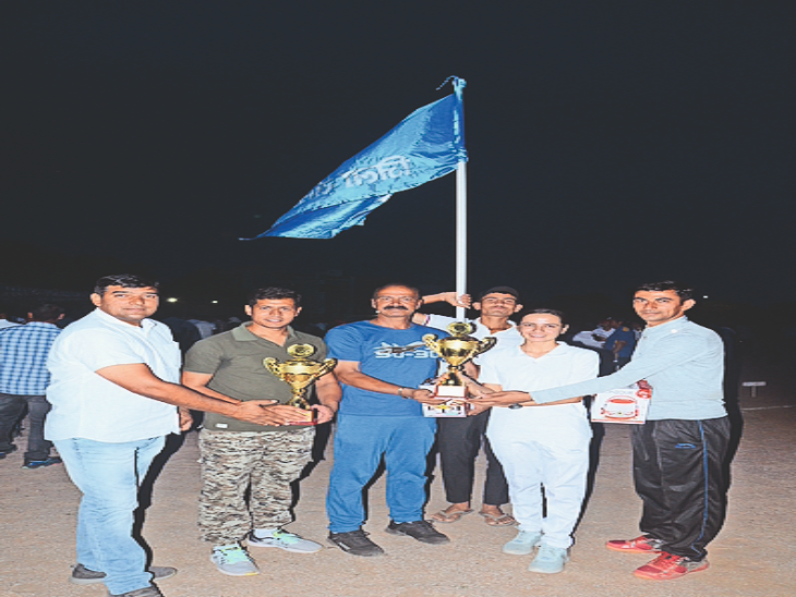 Sikar winner in volleyball, handball and khokho, Pooja selected best player पुलिस रेंज गेम्स