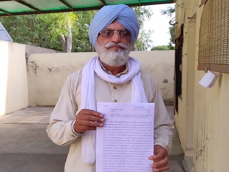 समराला थाने ज्वाला सिंह शिकायत देने पहुंचे।