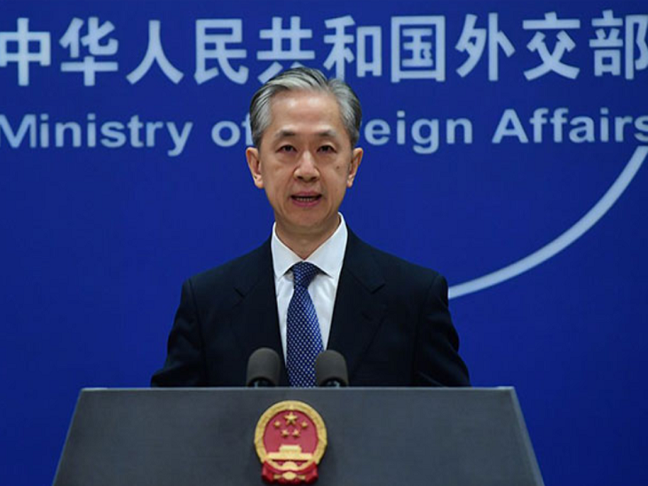 तस्वीर चीन के विदेश मंत्रालय के प्रवक्ता वांग वैनबिन की है।