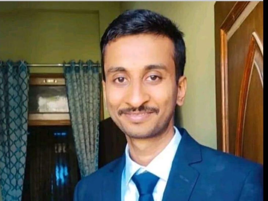 Lal of Belha hoisted the flag, got 64th rank, will become IAS officer