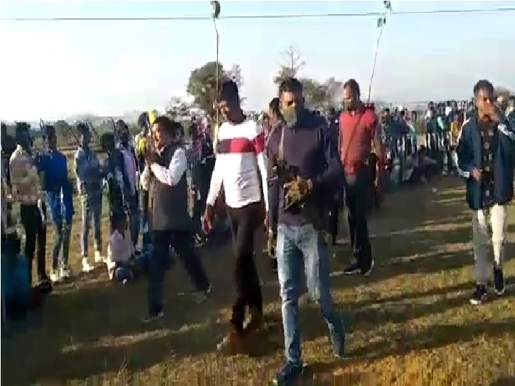 फुटबॉल के मैदान में घात लगाकर किया था नक्सलियों ने हमला