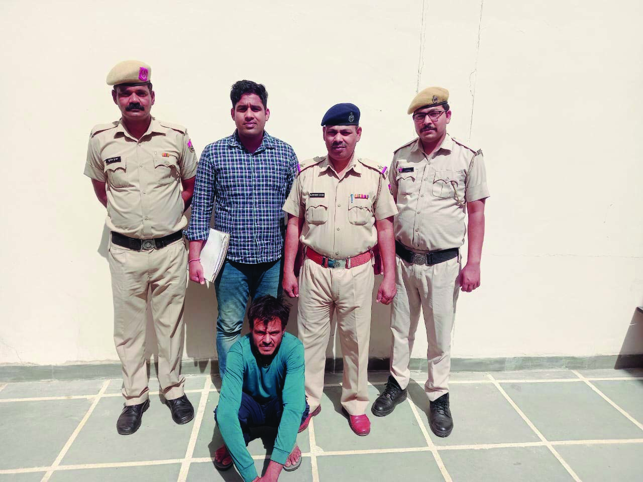 One accused of KachchaBaniyan gang caught for shooting young man on
