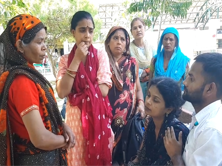 मृतक बच्चे का परिवार मूल रूप से UP के औरेया के ककोड़ गांव का रहने वाला है।