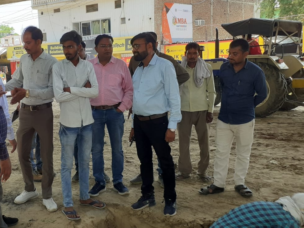 New tempo stand will be under the over bridge at Subhash Tirahe and ...