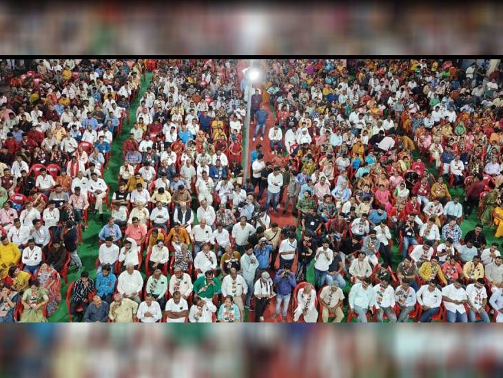 4 नंबर विधानसभा के बाद दिग्विजय सिंह ने 2 नंबर विधानसभा में कांग्रेस मंडलम् और सेक्टर प्रभारियों की बैठक ली। यहां से नेताप्रतिपक्ष चिंटू चौकसे दावेदारी कर रहे हैं।