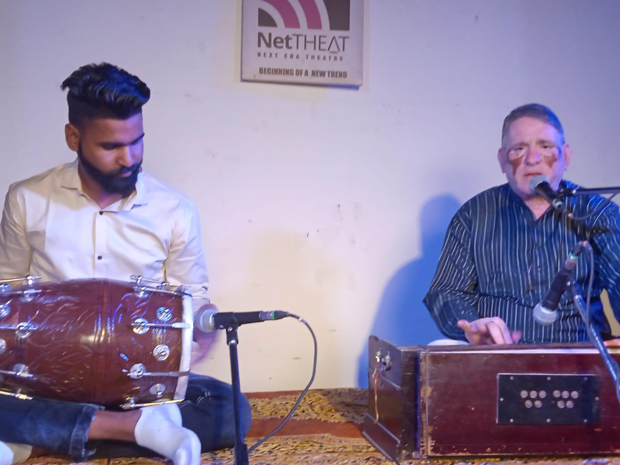 Bhajan singer Ratanlal Gatharia recited bhajans, songs of Rajasthani ...