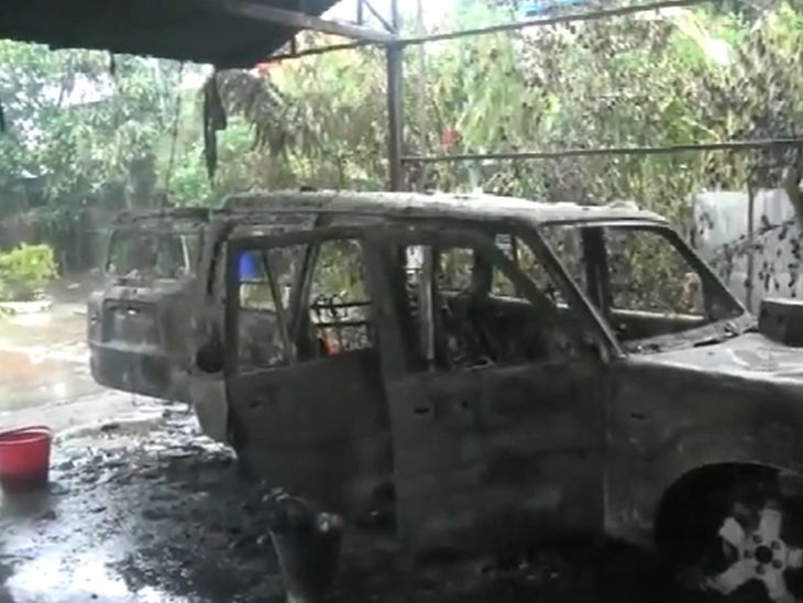 केंद्रीय मंत्री राजकुमार रंजन सिंह के घर में खड़ी गाड़ी को आग के हवाले कर दिया गया।