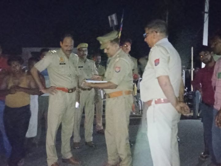 दिल्ली से काठमांडू जा रही फ्लाइट की वाराणसी में इमरजेंसी लैंडिंग, यात्रियों ने हंगामा किया SP