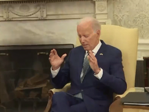 प्रधानमंत्री नरेंद्र मोदी अमेरिका के राष्ट्रपति जो बाइडेन के साथ द्विपक्षीय चर्चा करते हुए।