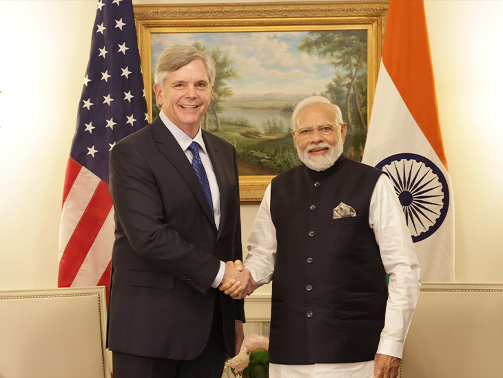 प्रधानमंत्री नरेंद्र मोदी ने बुधवार को ही GE के CEO एच लॉरेंस कल्प जुनियर से मुलाकात की थी।