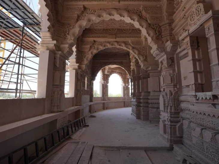 यह फोटो राम मंदिर के परिक्रमा पथ का है। जिसे जारी किया गया है।