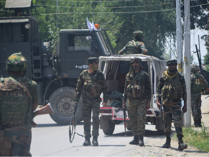 A joint operation was conducted by the Army and the Jammu and Kashmir Police in the Jumagund area adjacent to the LOC.