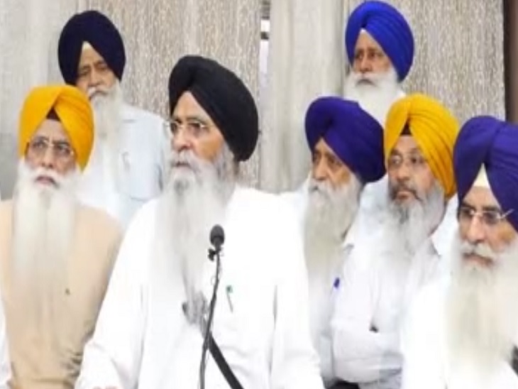 एडवोकेट हरजिंदर सिंह धामी मुख्यमंत्री भगवंत मान पर तंज कसते हुए।