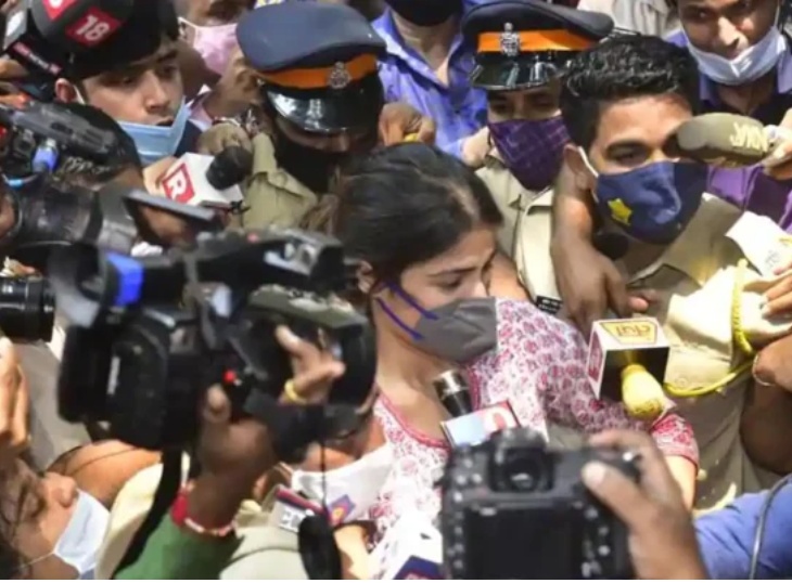 Kissed Ali Fazal to take revenge on Aditya Roy, owner of AI company