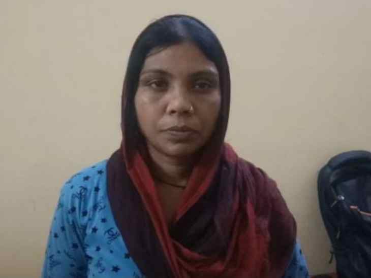 आरोपी महिला मंजू कोरी।