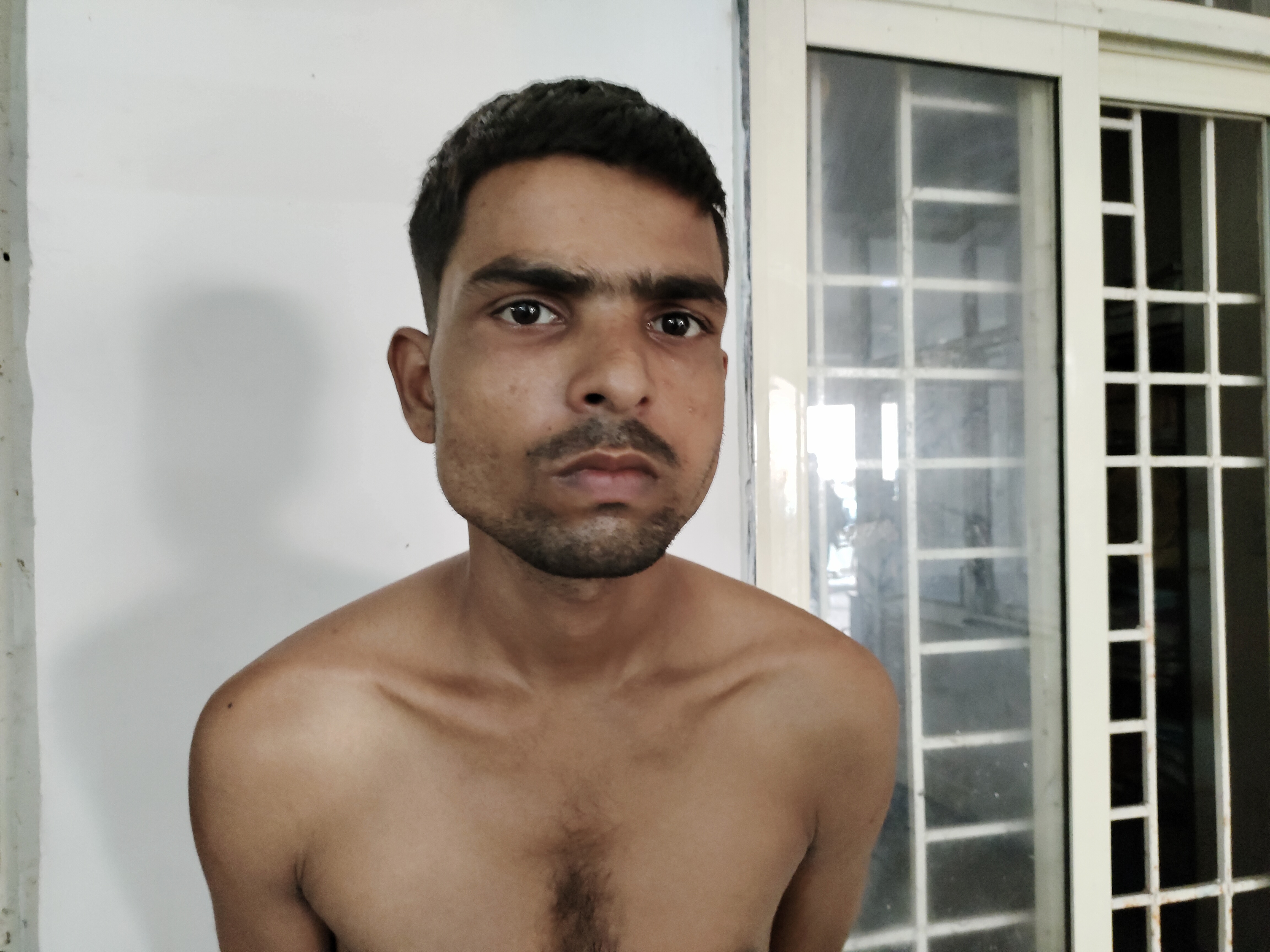 पकड़ा गया चोर आनन्द शर्मा - Dainik Bhaskar