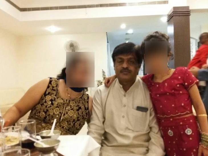 आरोपी निसार के साथ के महिला और बच्ची भी थी, जिसे वह अपनी पत्नी और बेटी बताता था। सागर से फरार होने के बाद दोनों का भी पता नहीं है। हालांकि पत्नी को आरोपी नहीं बनाया है।