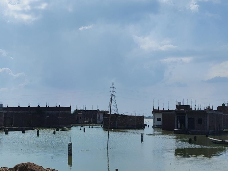 Rapidly rising water level, waterlogging in low-lying areas, residents ...