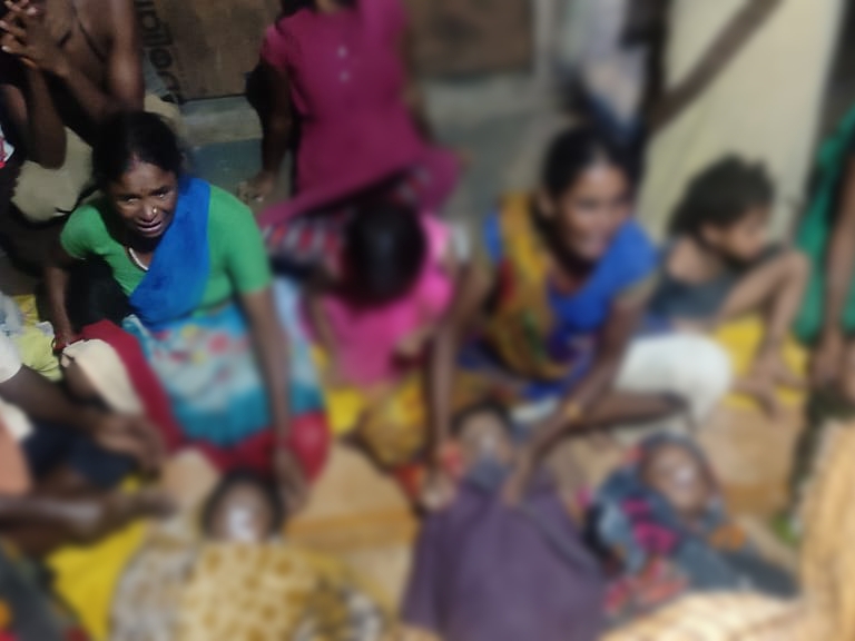 चारों बच्चों की उम्र 5 से 10 साल के बीच है।