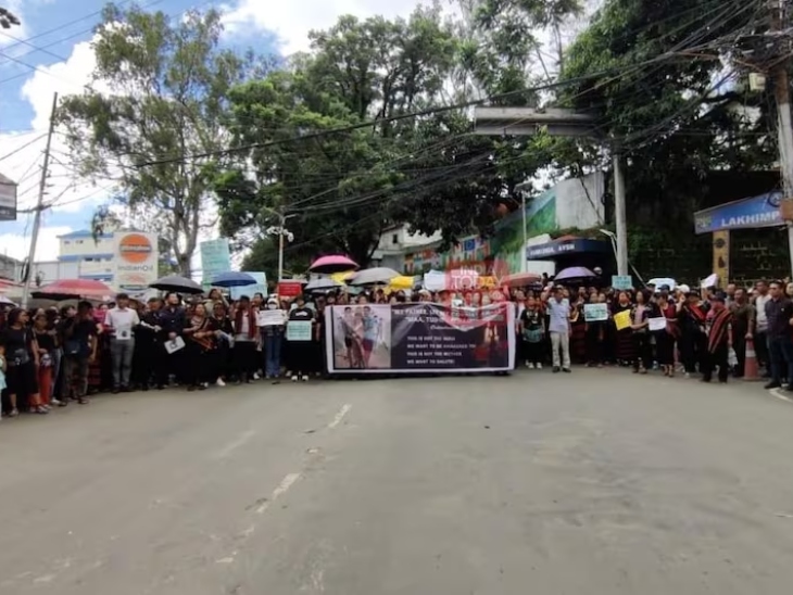 लोगों ने मणिपुर के लोगों के लिए कपड़े भी डोनेट किए। फोटो- सोशल मीडिया से