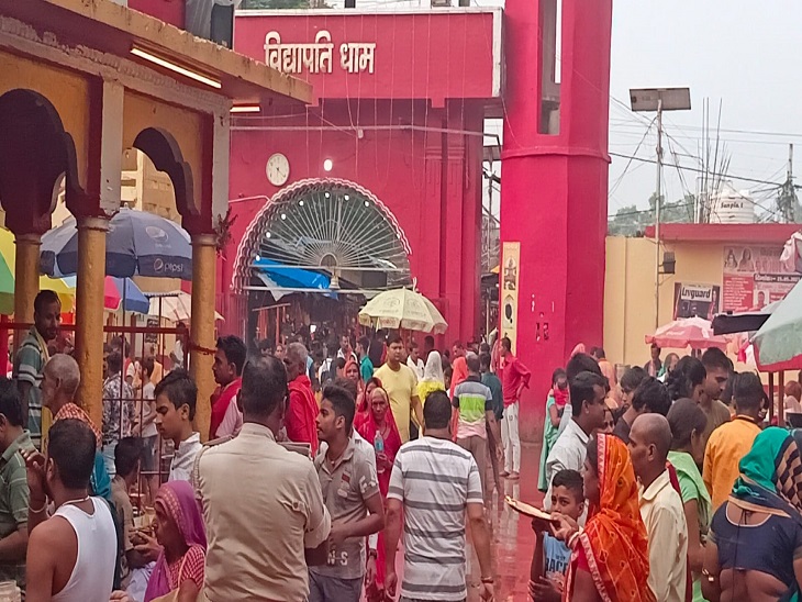 सुबह 4:00 बजे से शुरू हो गया जलाभिषेक