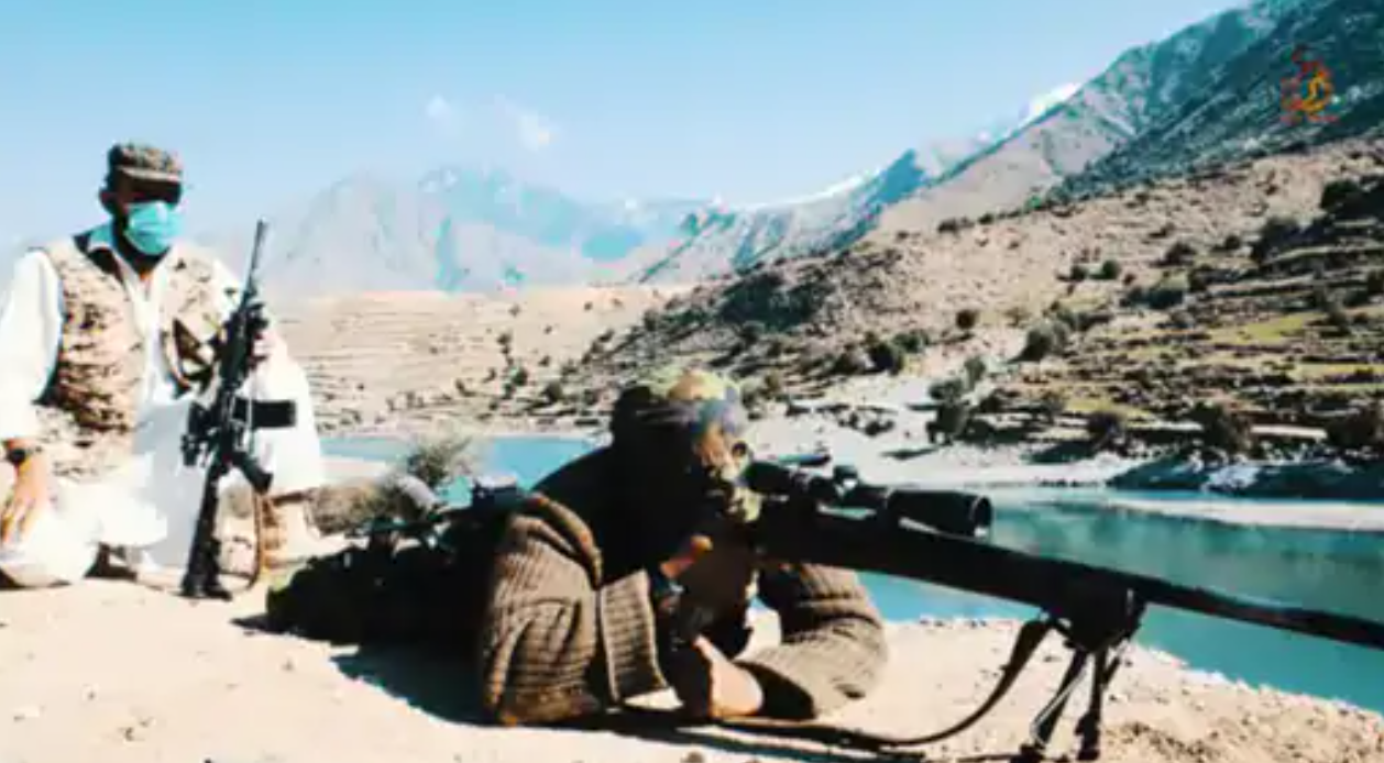 पाकिस्तान का आरोप है कि तहरीक ए तालिबान (पाकिस्तान) के लड़ाकों को अफगानिस्तान में ट्रेन किया जा रहा है।